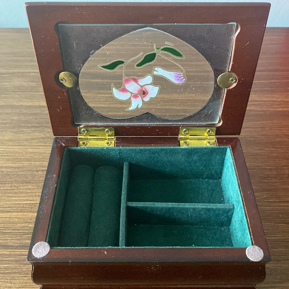 Jewelry Box - Picture 3 of 7